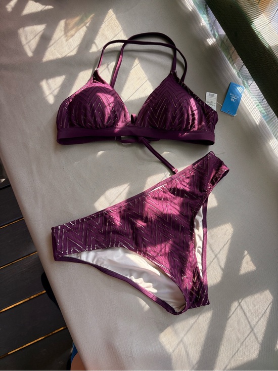 Cupshe Other - Cupshe Plum Chevron Triangle Bikini Set